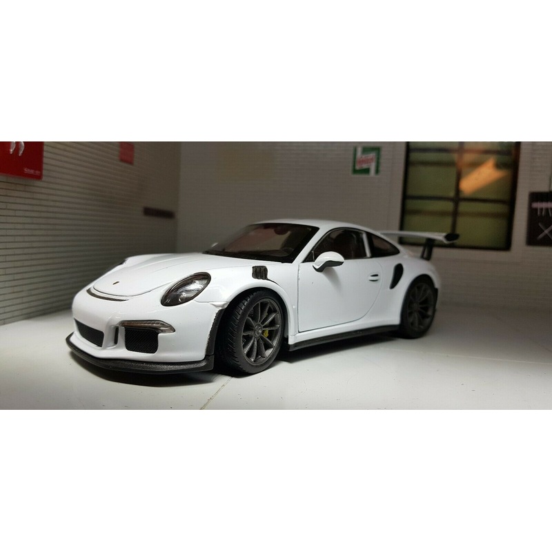 Porsche 911 GT3 RS Turbo 24080 Welly 1:24