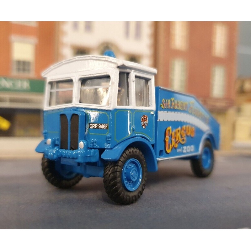 AEC 1967 Matador Circus Crane Lorry Atlas 4654117 1:76