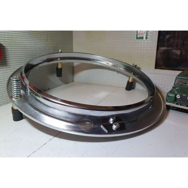 Land Rover Series 2a HeadLight Mount & Retaining Ring 601999