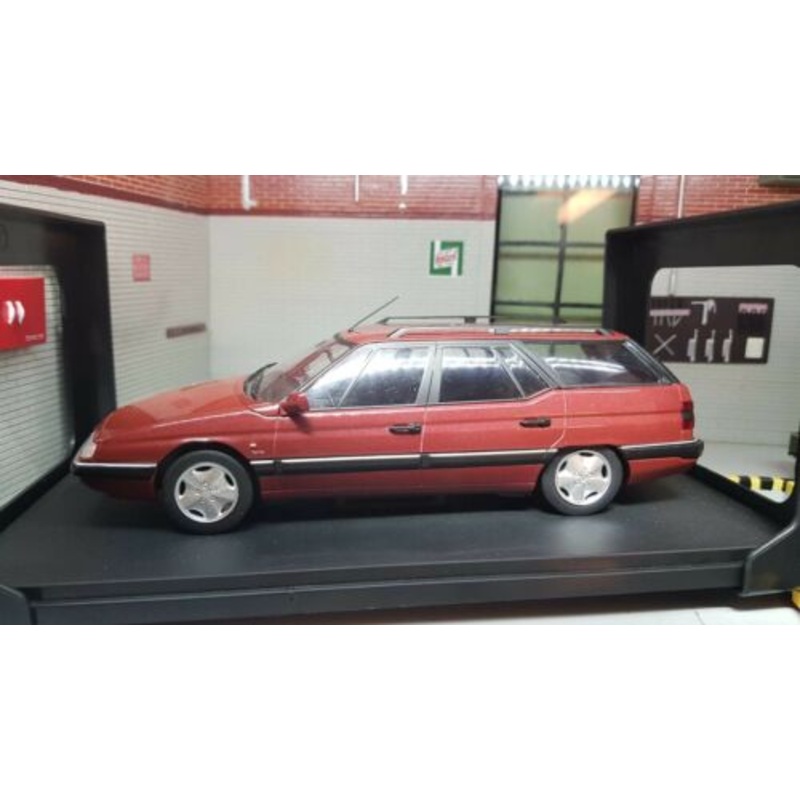Citroen XM V6 Estate 1991 Whitebox 1:24