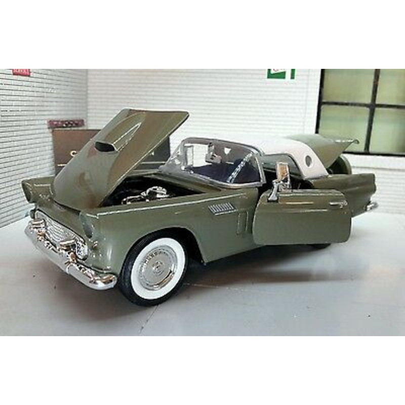 Ford 1956 Thunderbird Coupe Hard Top Motormax 73312 1:24