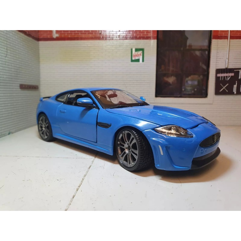 Jaguar 2007 XKR-S 21063 Bburago 1:24