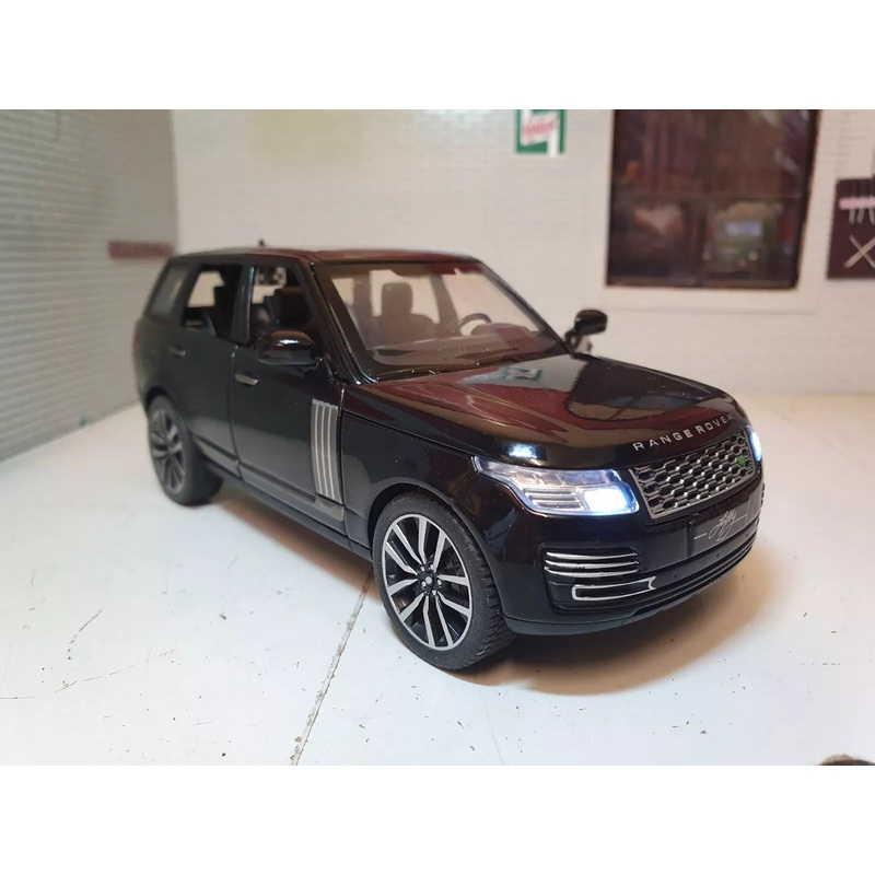 Range Rover 2012 L405 Q3001A QY Toys 1:32