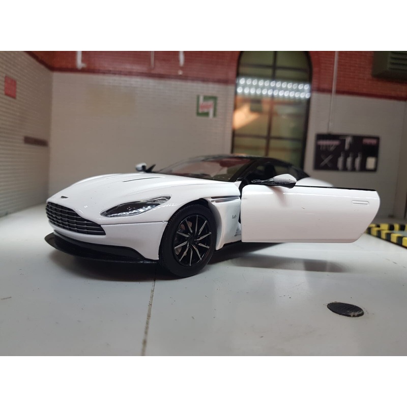 Aston Martin DB11 2017 Motormax 79345 1:24