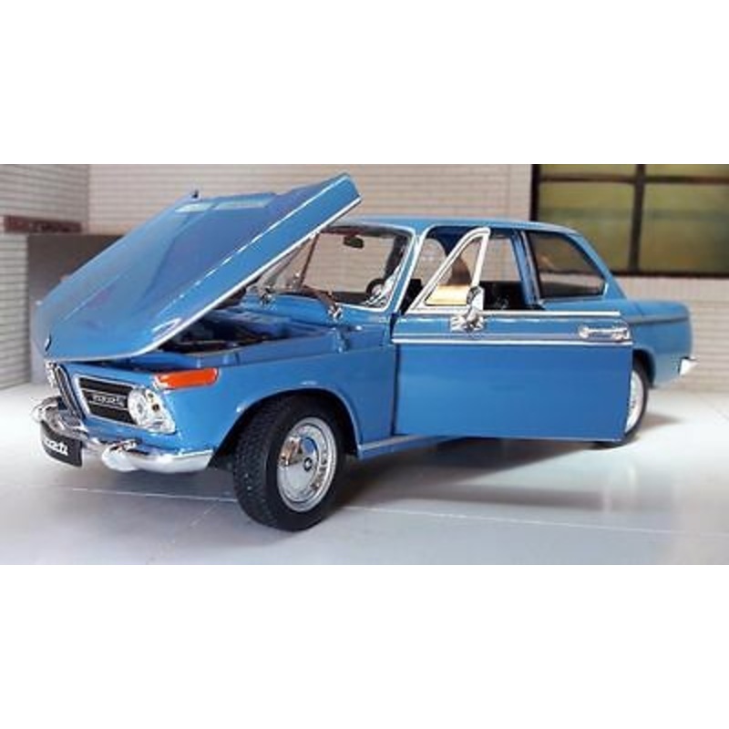 BMW 2002 Ti 1966 24053 Welly 1:24