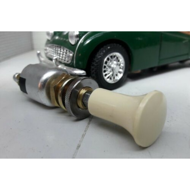 Lucas Type SPB104 PS7 Dash Pull Switch Cream Ivory Knob