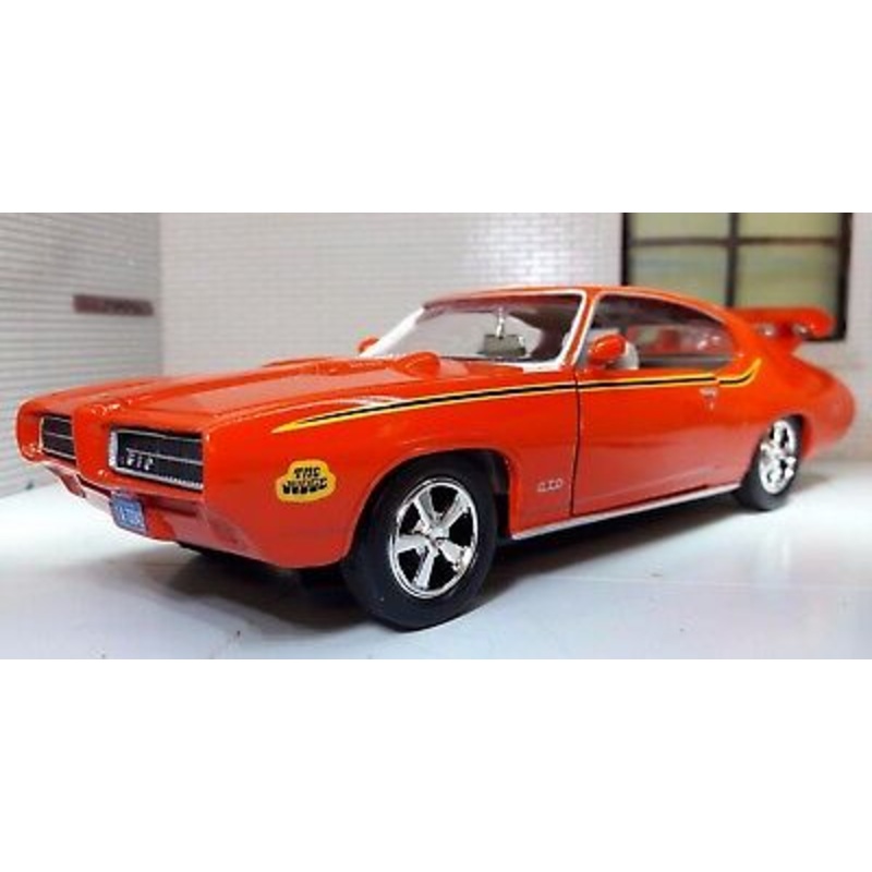 Pontiac 1969 GTO Judge Ram Air III 73242 Motormax 1:24