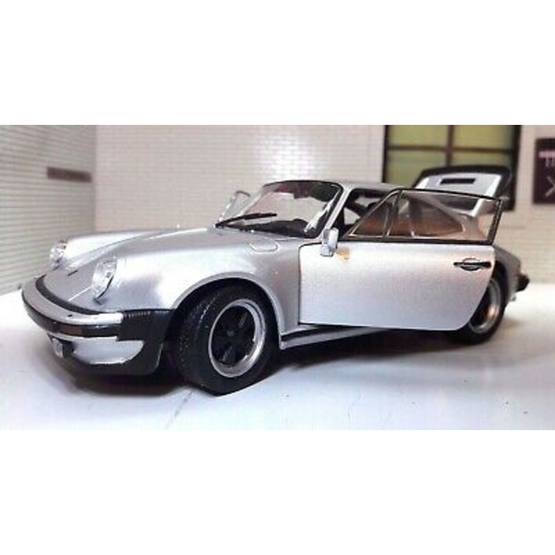 Porsche 1974 911 Turbo 24043 Welly 1:24