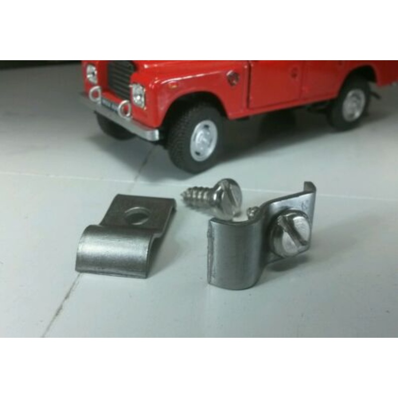 Land Rover Chassis Saddle Clamp Clip Series 1 2 2a 3 Fuel Pipe Line 216708 x2