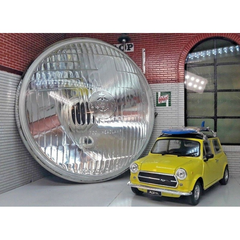 Lucas F700P Classic Vehicle Headlight