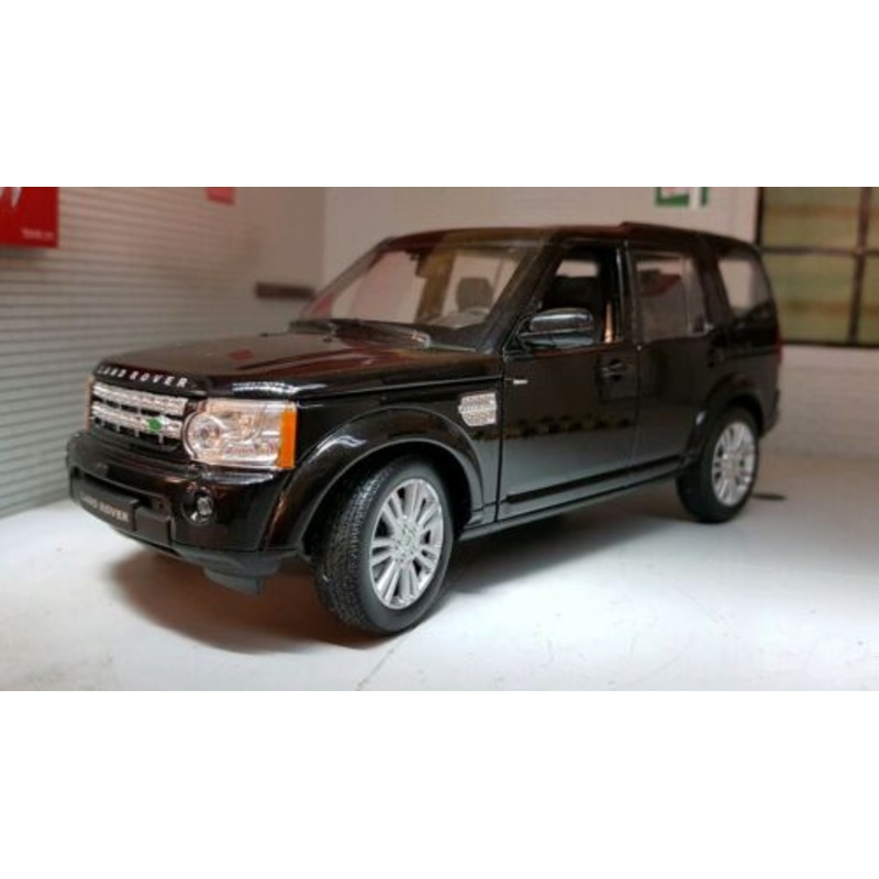 Land Rover Discovery 4 TDV6 Black 2015 Welly 1:24