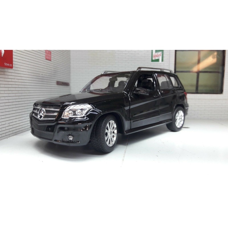 Mercedes GLK GL350 Rastar 1:24