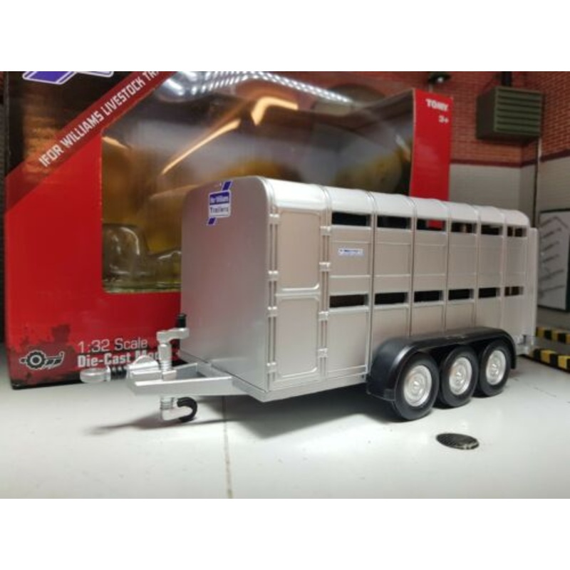 Ifor Williams 40710A1 TA510 Triaxle Livestock Trailer Britains 1:32