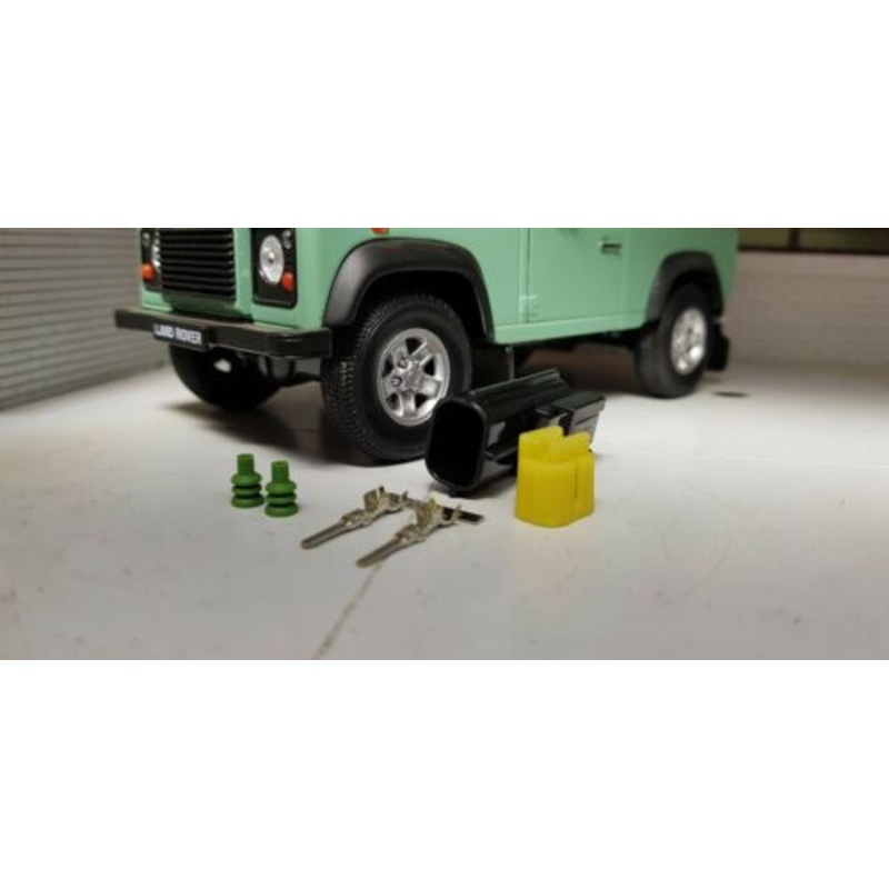 Land Rover Defender TD5 TDCi Indicator Sidelight Fog Light Loom Connection Plug