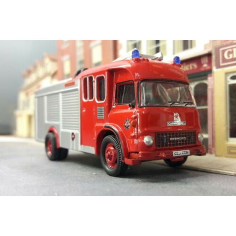Bedford TK Carmichael Powys Welsh Fire Brigade Engine Oxford 1:72/1:76