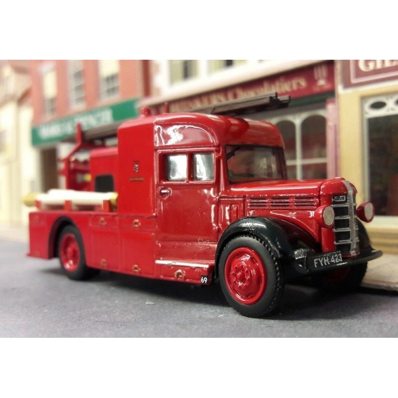 Bedford WLG Middlesex Brigade Heavy Fire Engine Oxford Atlas 1:76