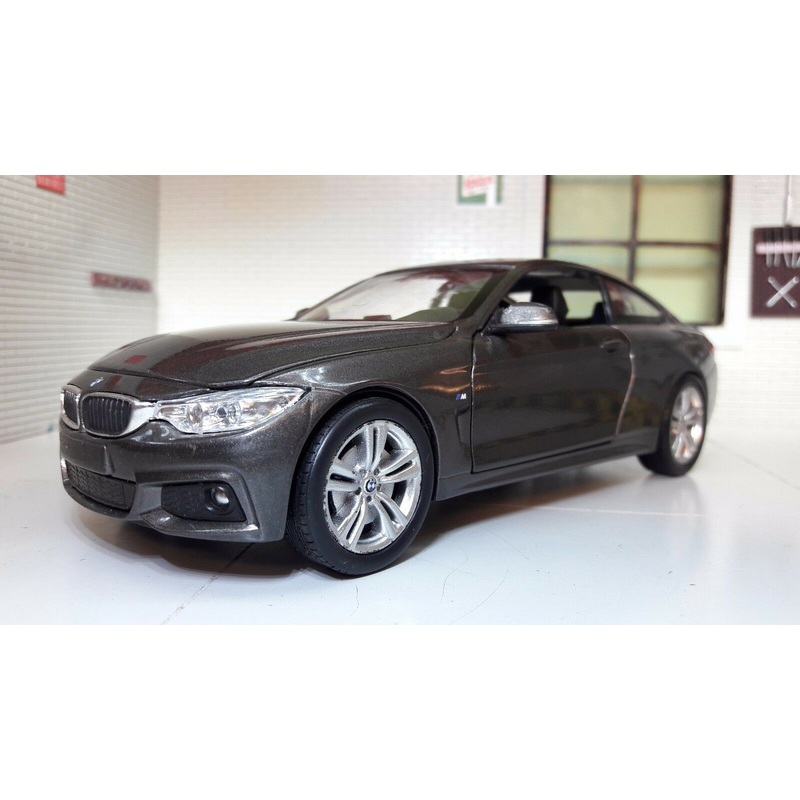 BMW 4 Series F32 435i M Sport 71303 New Ray 1:24