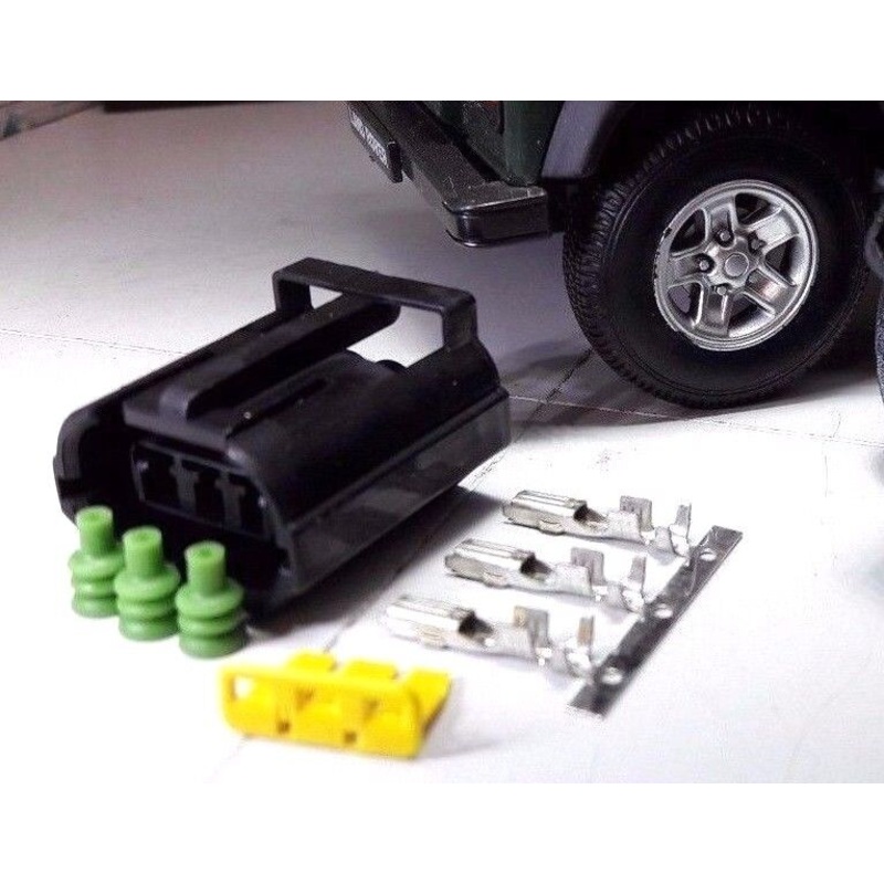 Land Rover Defender TD5 TDCI Brake Tail Light RDX Wipac Loom Mount Connector