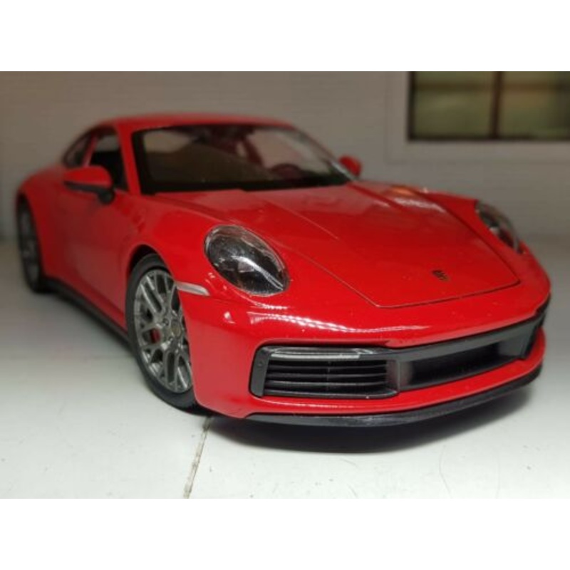 Porsche 911 Carrera 4S 24099 Welly 1:24