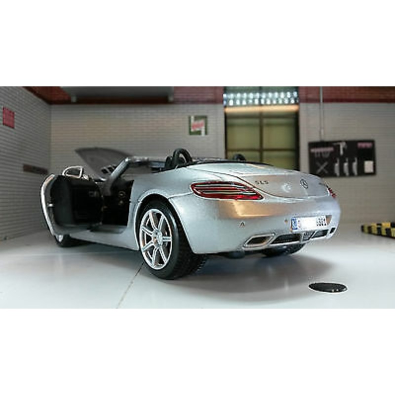 Mercedes SLS AMG Roadster 31272 Maisto 1:24