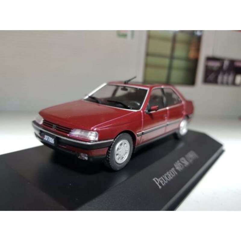 Peugeot 405 SR red 1993  Deagostini 1:43
