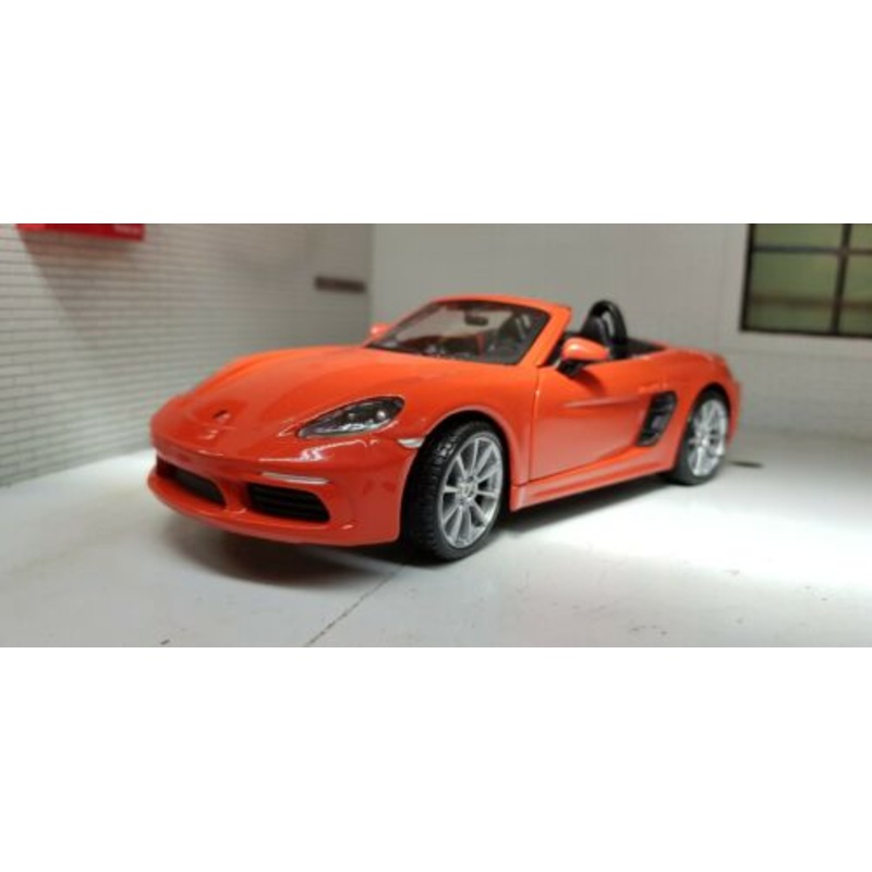 Porsche 718 Boxster 21078 Bburago 1:24