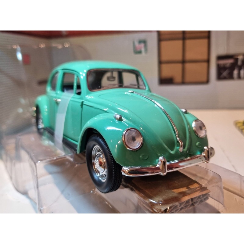 Volkswagen 1967 Beetle 110295 Road Signature 1:24