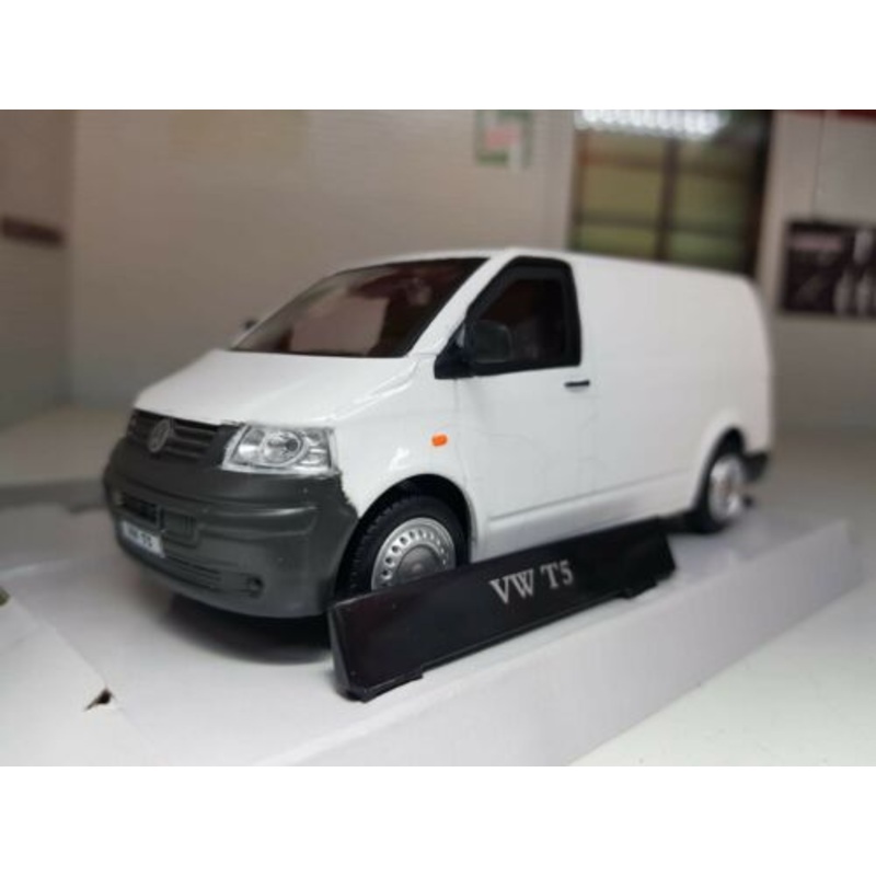 Volkswagon T5 2010  White Van Oxford Cararama 1:43