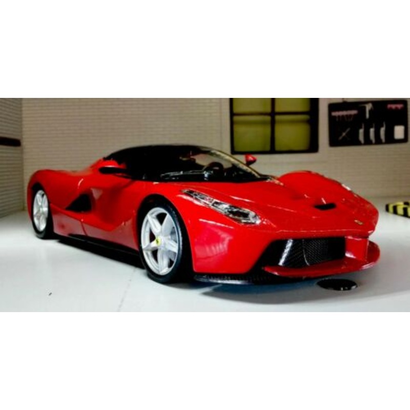 La Ferrari 26001 Bburago 1:24|Red