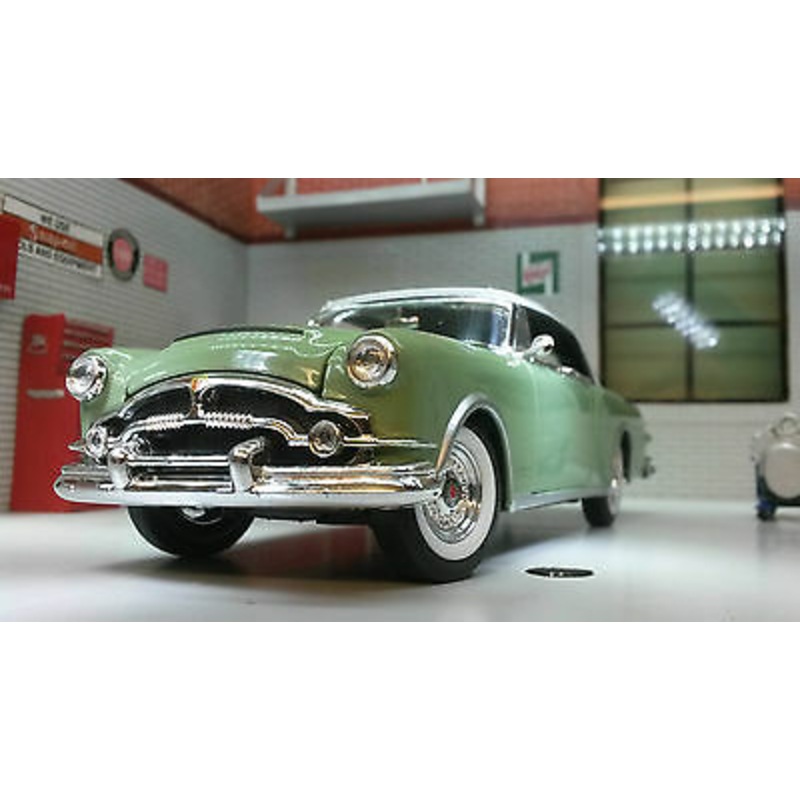 Packard 1953 Caribbean Open Convertible 24016  Welly 1:24