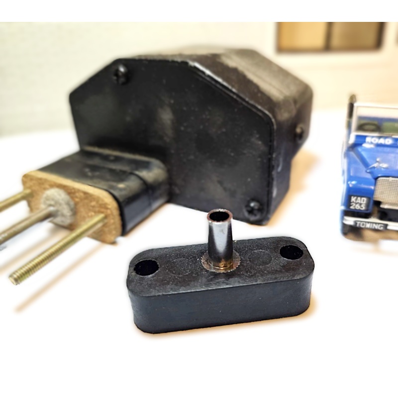 Lucas CW1 CWH CWX Wiper Motor Mounting Block