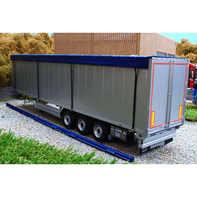 MM2016-03 Marge Models Knapen Walking Floor Lorry Trailer with Blue Cover