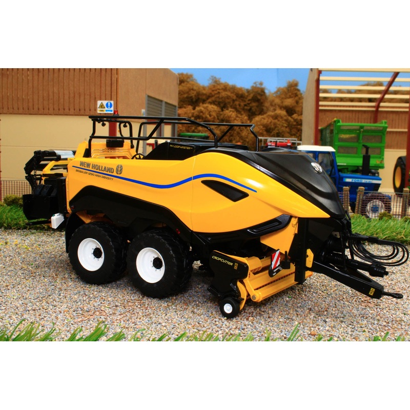 MM2210 Marge Models New Holland 1290 High Density Big Baler