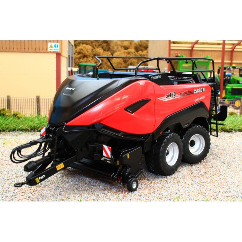 MM2211 Case IH LB436 Big Baler