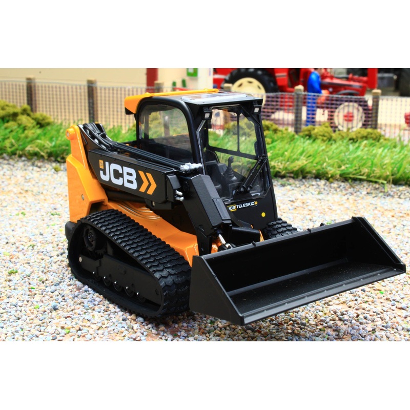 R002142 ROS JCB wheeled 330 skid steer loader on tracks