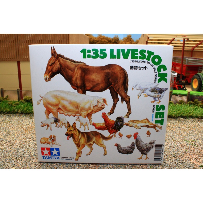TAM35128 Tamiya 1:35 Scale Livestock animal set