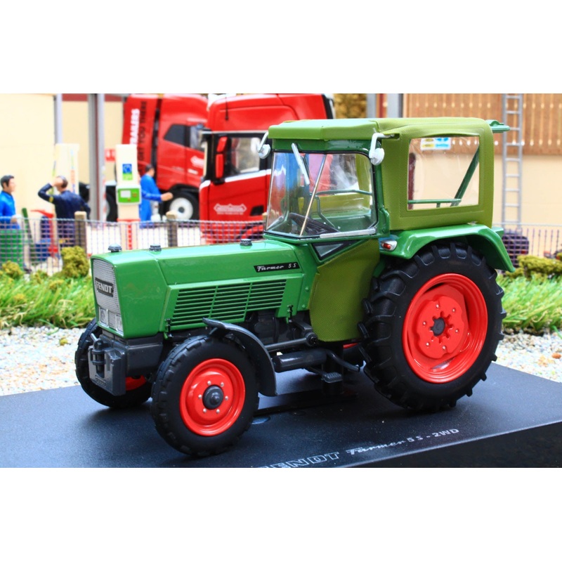 UH5291 Universal Hobbies Fendt Farmer 5S 2WD Tractor with Peko Cab