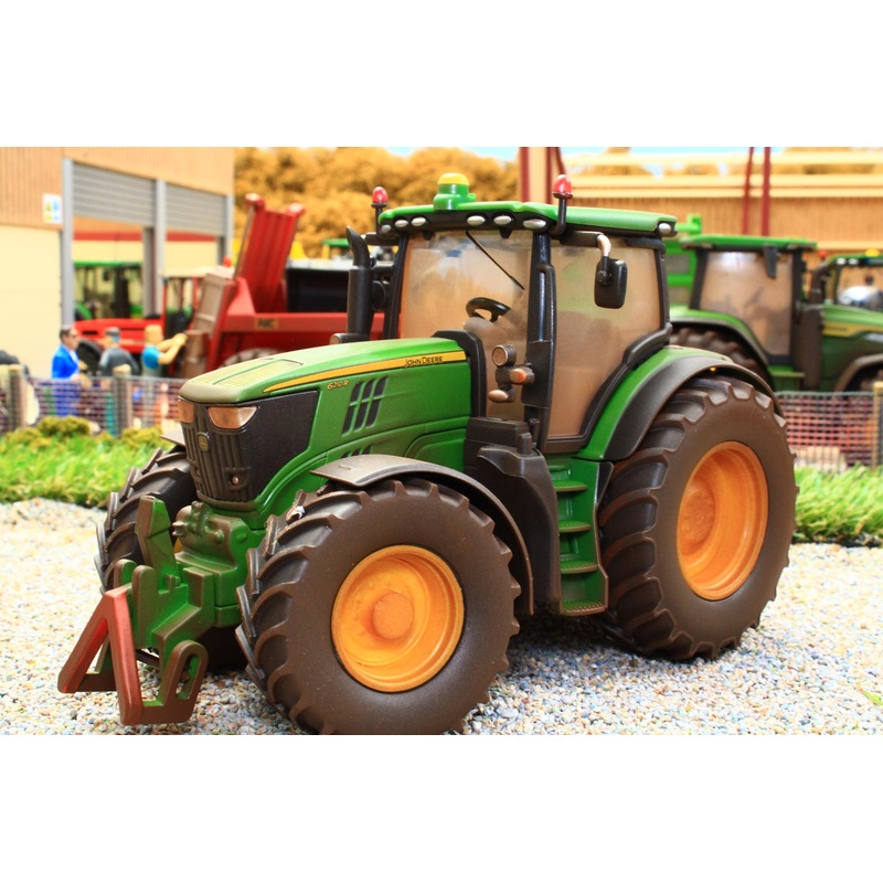 3282(w) Weathered Siku John Deere 6210R Tractor