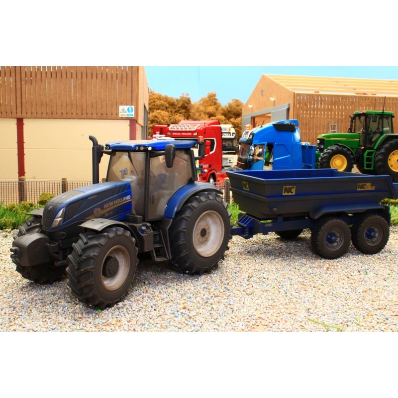 43268(w) Weathered Britains New Holland T6 Tractor with NC Dump Trailer Playset