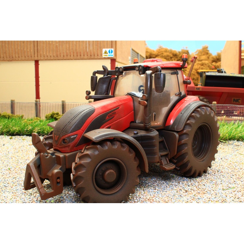 43315(W) Weathered Britains Limited Edition Valtra T254 Versu 70th Anniversary Tractor