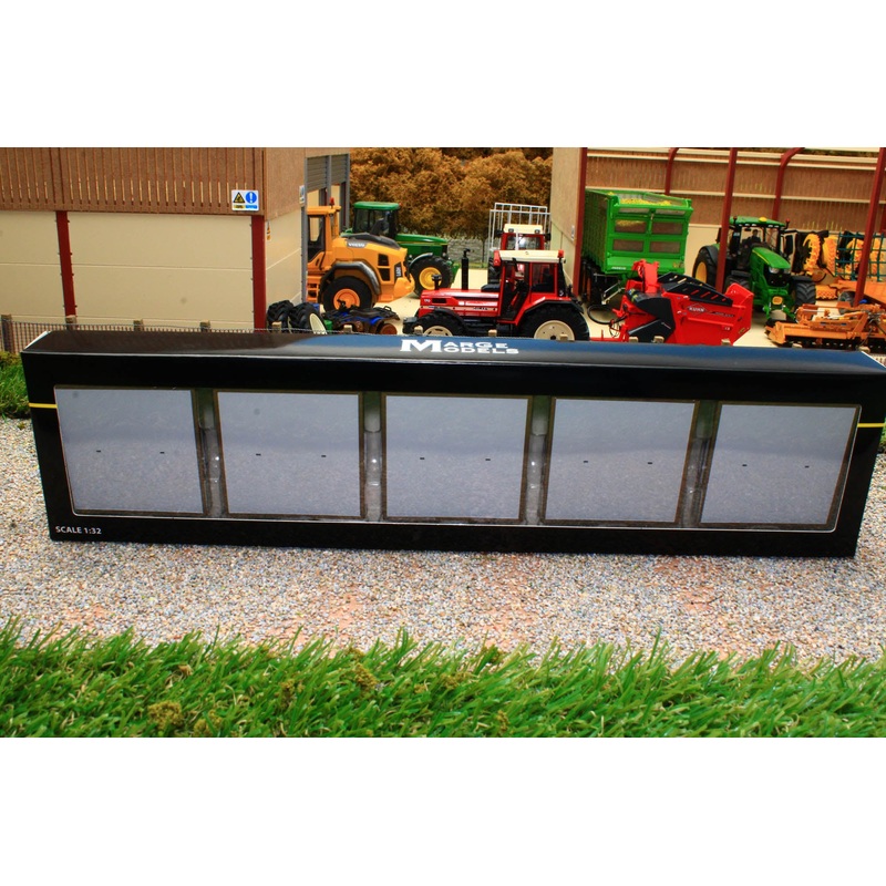 MM2130 Marge Models Set of Concrete Slabs (10 pcs)