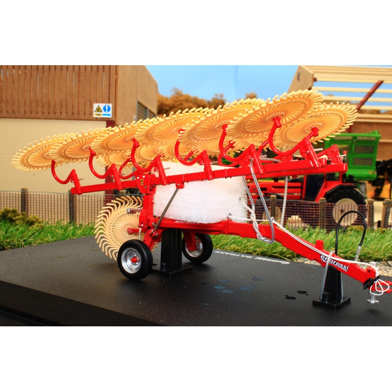 UH6356 Universal Hobbies Enorossi Batrake Hay Rake with 12 Rakes