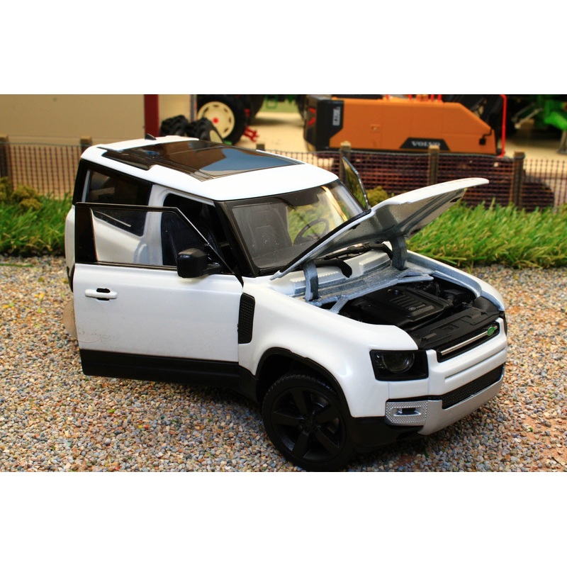 WEL24110W Welly 1:24 Scale New Land Rover Defender 90 2020 in white ** 20% OFF! **