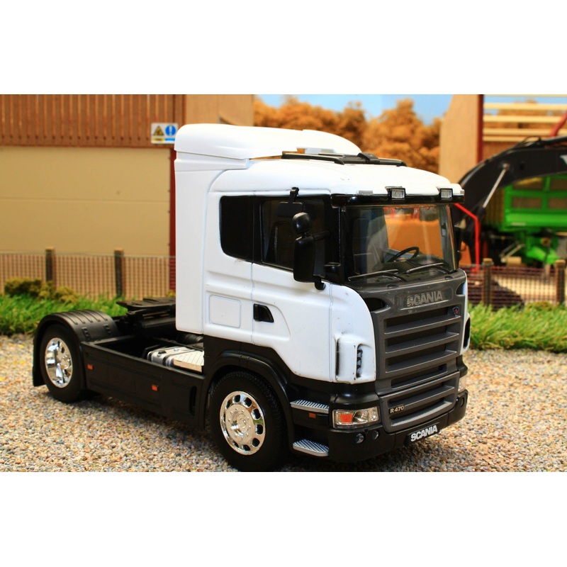 WEL32625W Welly 1:32 Scale Scania R470 4x2 lorry in white