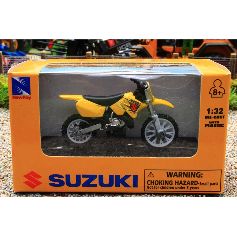 NEW06017Y Newray 1:32 Scale Suzuki RM125 Motorbike