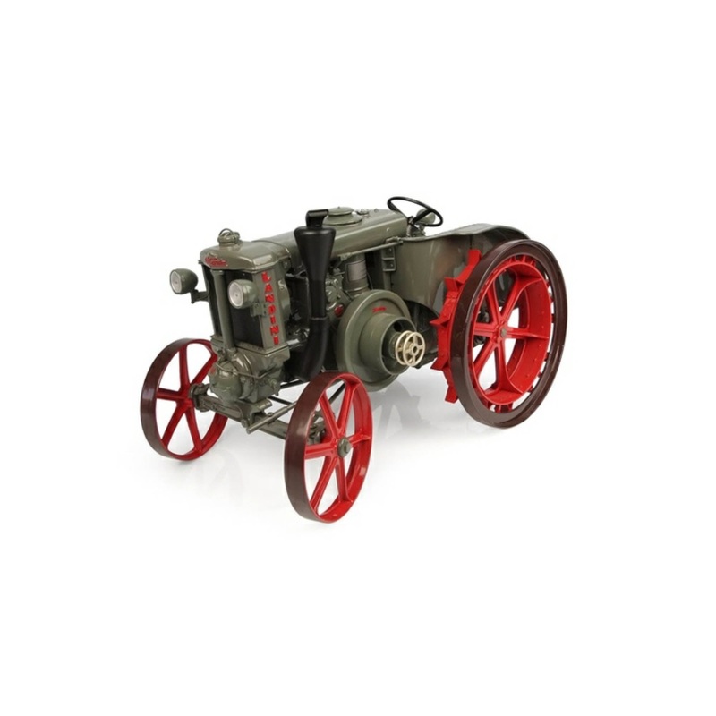 UH2706 Universal Hobbies 1:16 Scale Landini 'Superlandini' 50HP Tractor (from 1934)