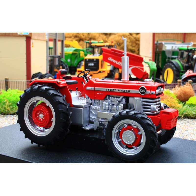 UH4169 Universal Hobbies Massey Ferguson 1080 4WD Tractor 1970