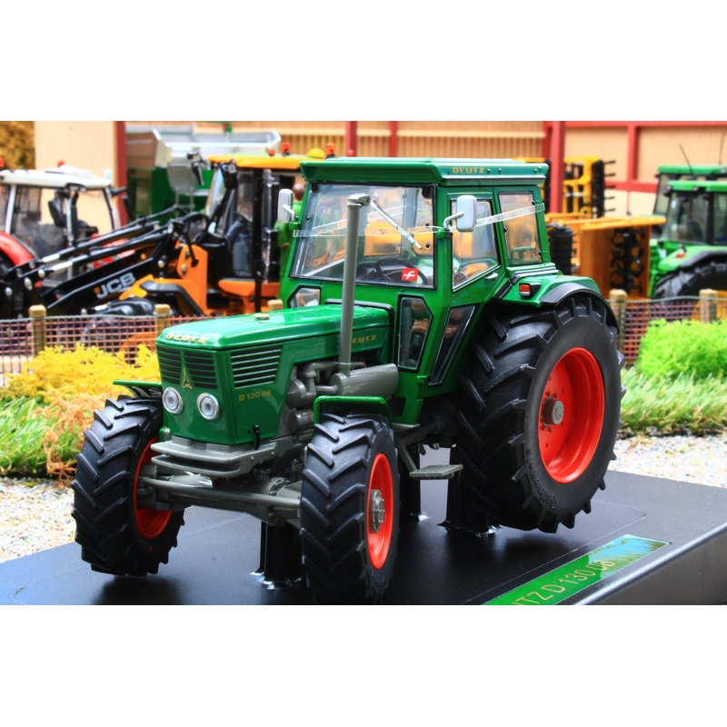 WE1006 Weise 1:32 Scale Deutz D130 06 4wd Tractor