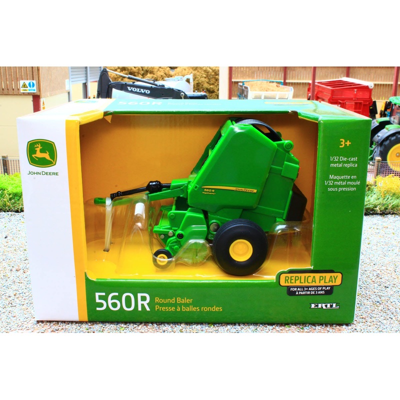 ERT45696 Ertl 1:32 Scale John Deere 560R Round Baler ** NEW ERTL RANGE! **