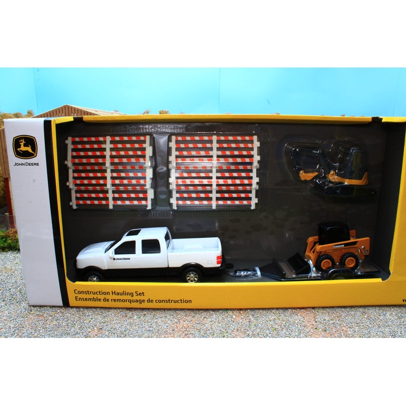 ERT47436 Ertl 1:32 scale John Deere  4x4 Pick up with skid steer mini digger and trailer ** NEW ERTL RANGE! **